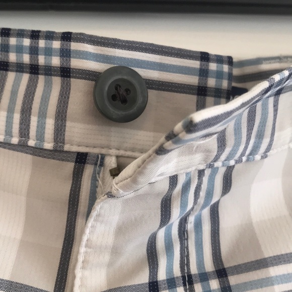 🆕🥏Men’s CHAPS Striped Shorts SZ 36 EUC - Picture 6 of 10